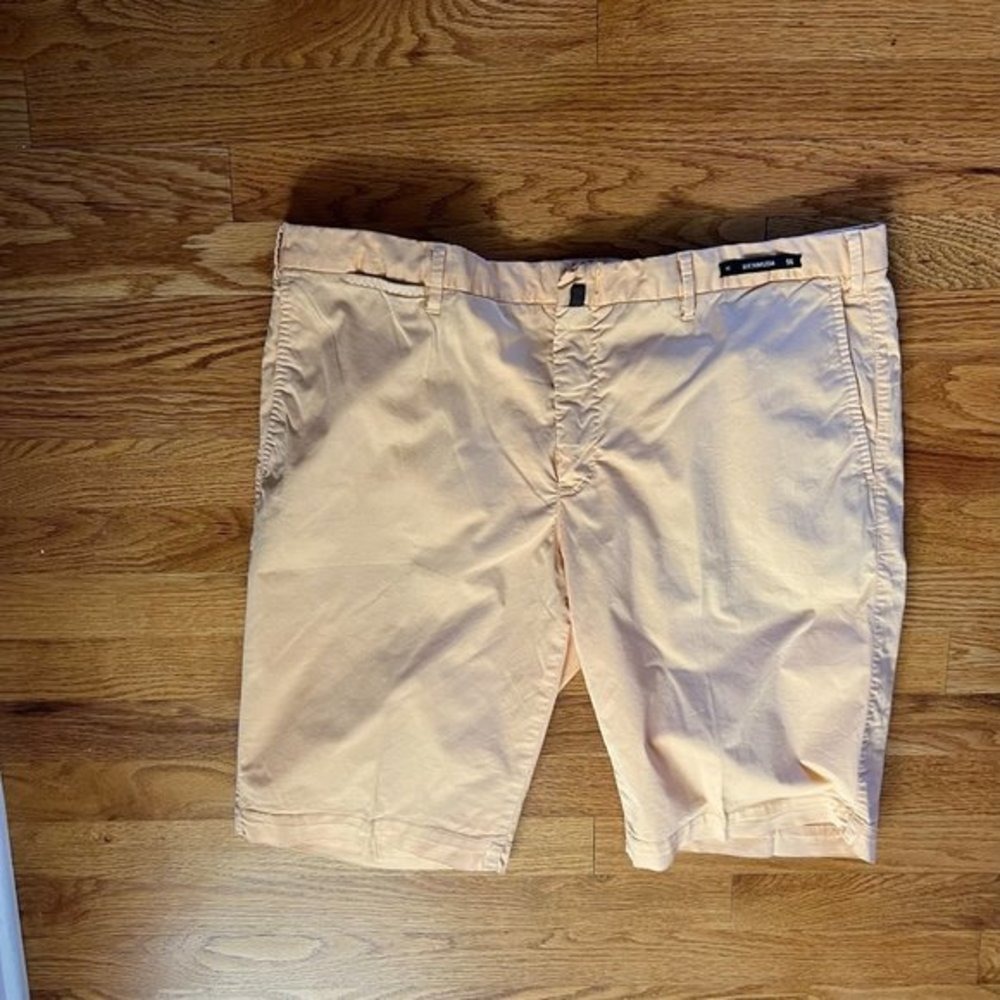 PT Torino Shorts Men's Peach 38 Bermuda Flat Front Pockets Casual‎ EUC